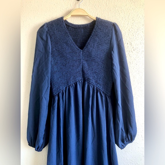 Boho Ruched Tiered Midi Dress in Navy | Medium - Picture 3 of 6